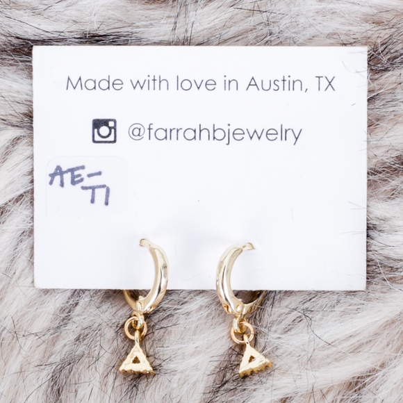 NWT Farrah B Mini Triangle Huggie Earring - Picture 2 of 2